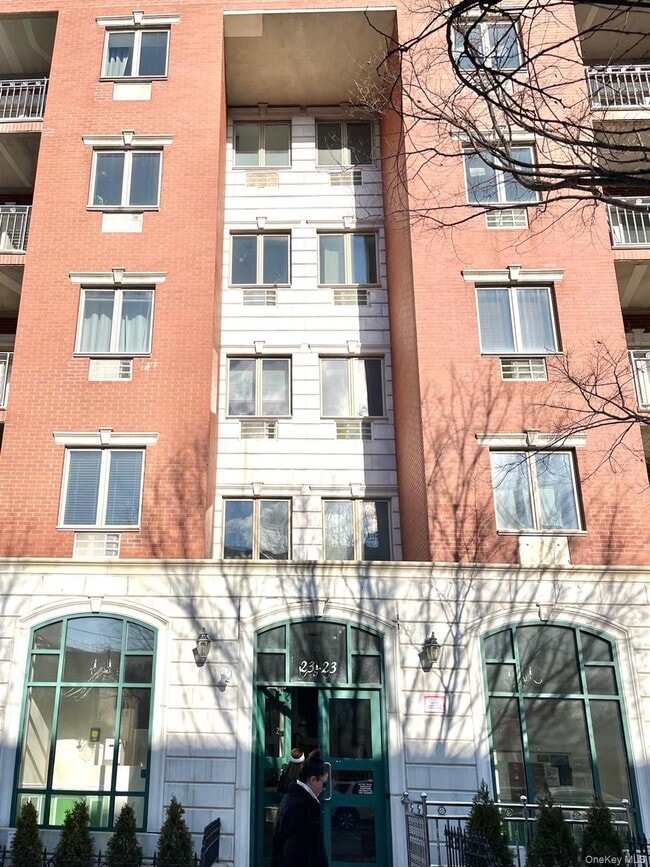 Building Photo - 23-23 31st Ave