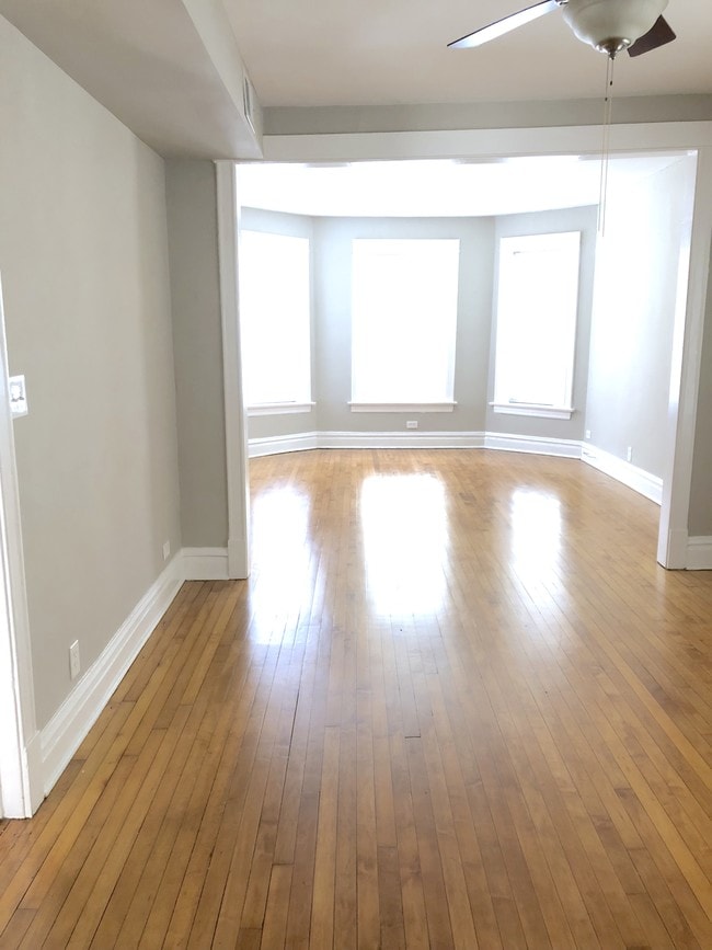 Building Photo - 2637 W Iowa St