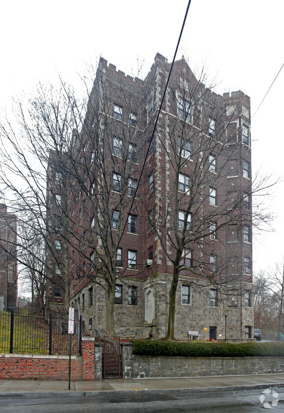 Building Photo - Broadway Terrace Apartments