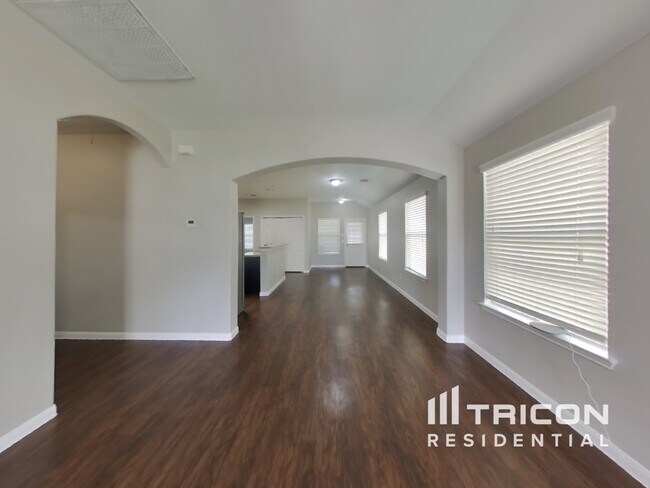 Foto del edificio - 21447 Ryans Path Ln