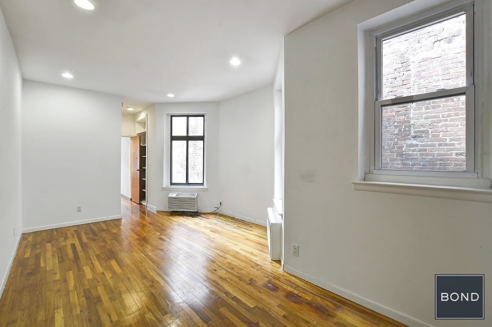 Foto principal - 214 East 83 Street