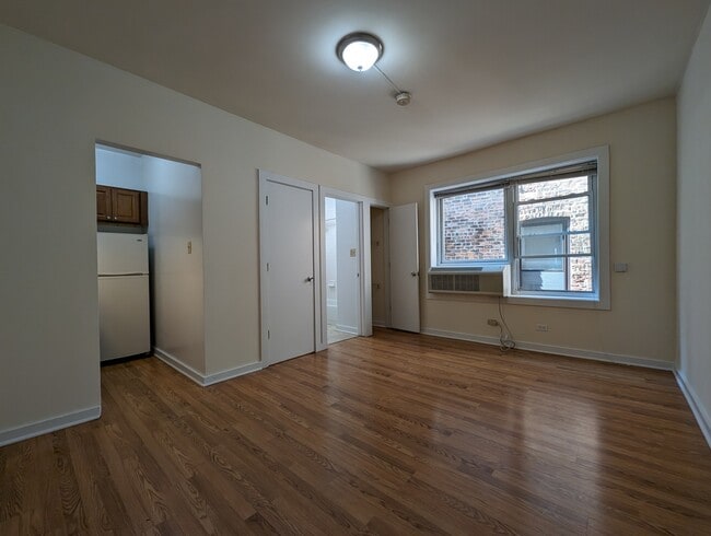 Building Photo - 1850 N Humboldt Blvd