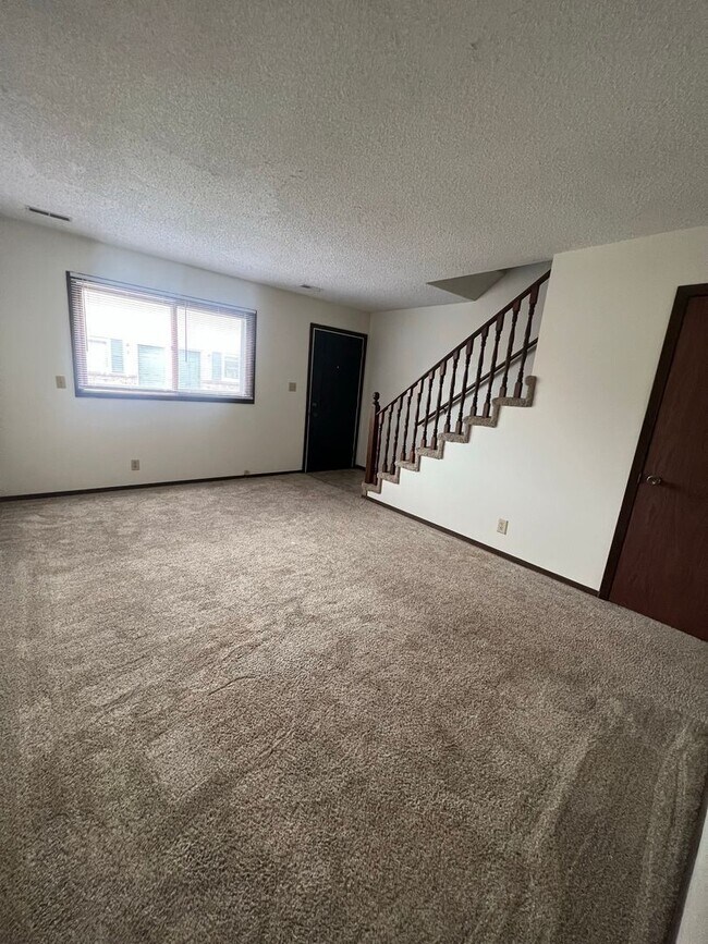 Foto del edificio - 509 Elm Ave