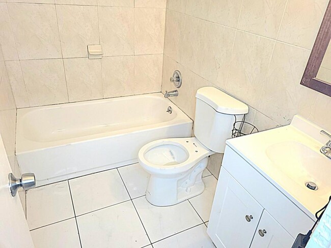 Photo - 5325 NW 21st Ct House