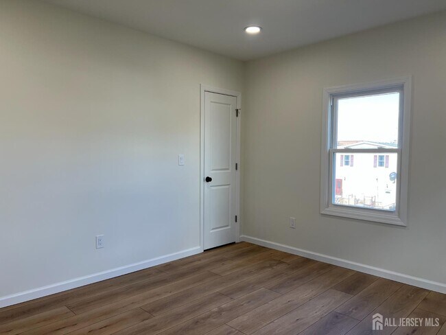 Foto del edificio - 33 Obert St