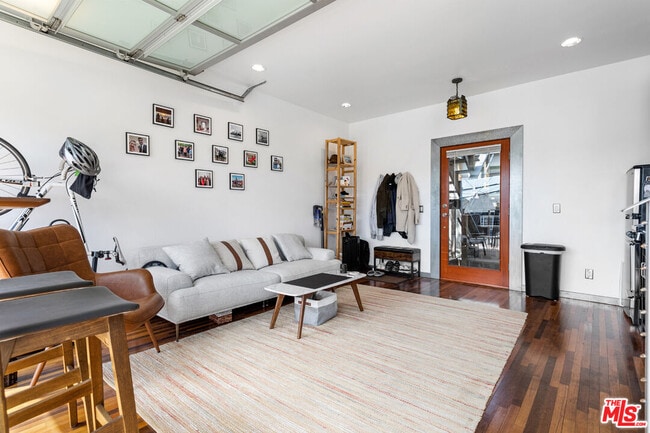 Foto del edificio - 24 Westminster Ave