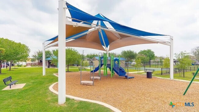 Foto del edificio - 456 Limestone Dr