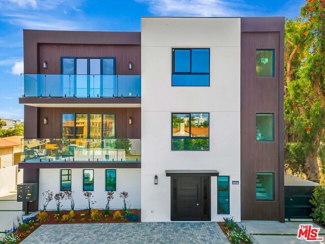 Foto del edificio - 1921 Federal Ave