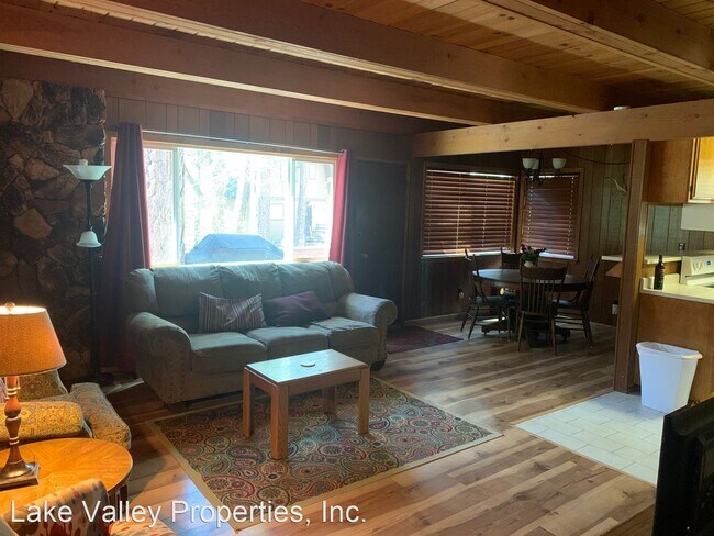 Building Photo - 3 br, 2 bath House - 2323 Sky Meadows Ct.