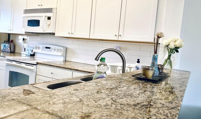 Foto del edificio - 2931 SW 87th Ter