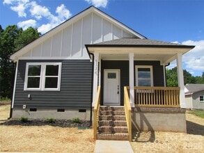 Building Photo - 1324 Reid St