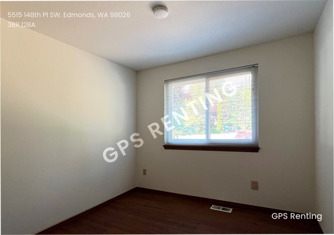 Foto del edificio - 5515 148th Pl SW