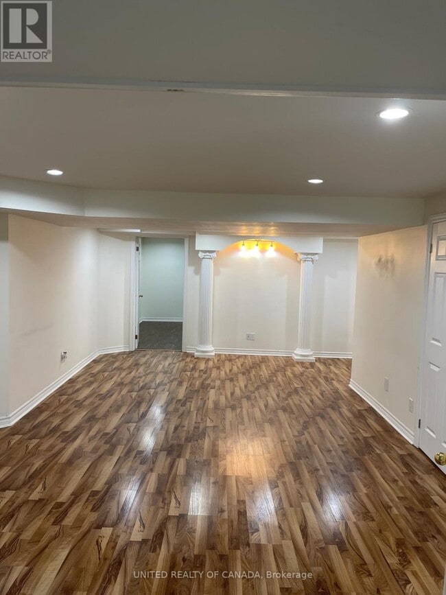Building Photo - 23 Bradgate Dr
