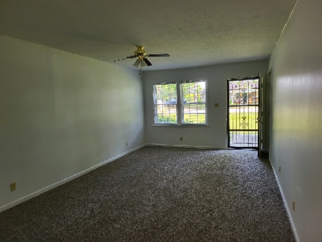 Building Photo - 4301 Jib Ct