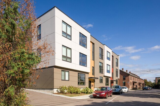 Millhouse Apartments Winooski Vt Apartments Com