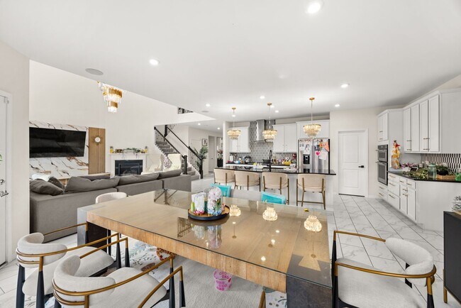 Foto del edificio - PARADISE IN PLAINFIELD's NORTHPOINTE