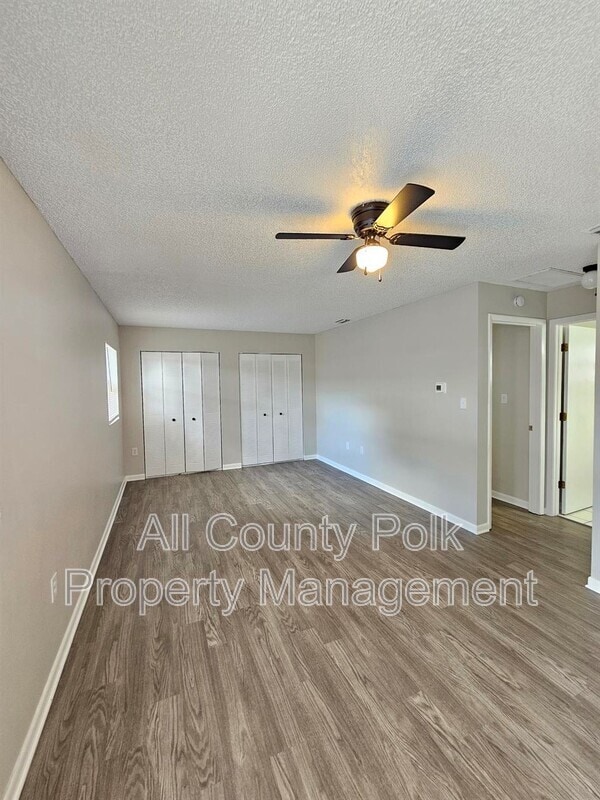 Foto del edificio - 455 Buck Moore Rd