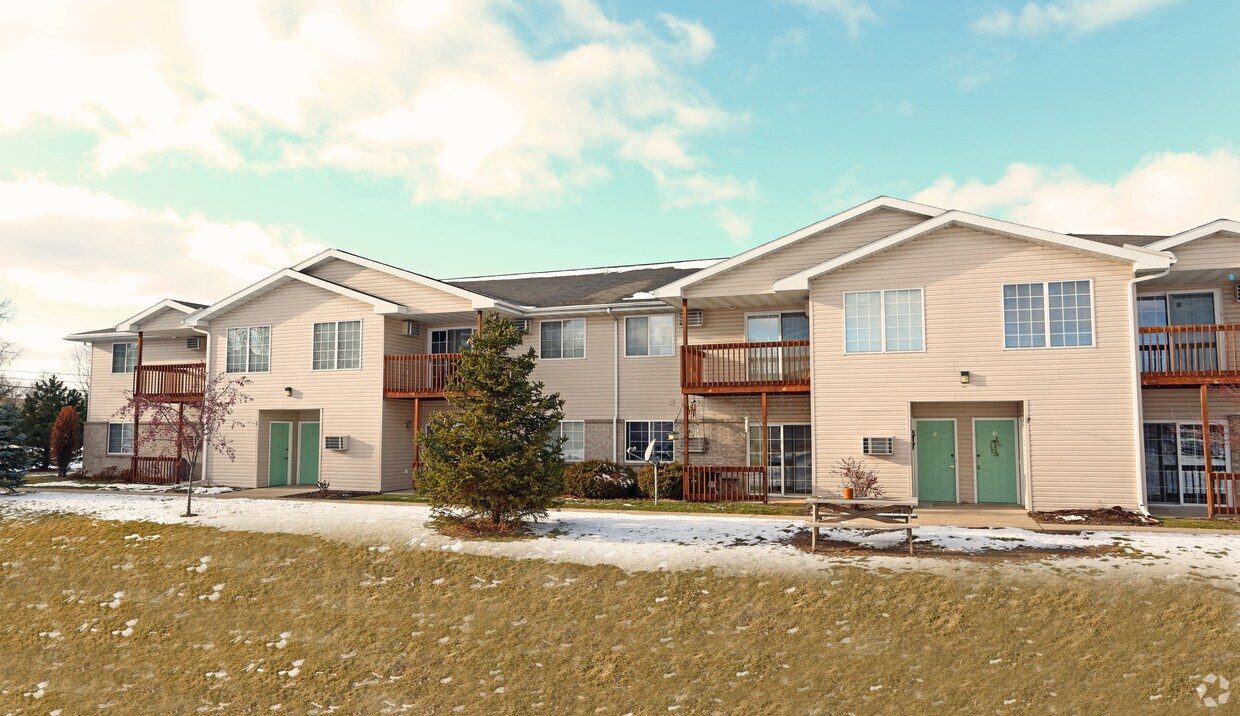 Orchard Estates Apartments Sturgeon Bay, WI