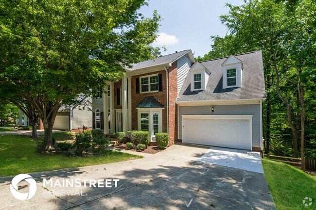 Building Photo - 6232 Hickory Cove Ln