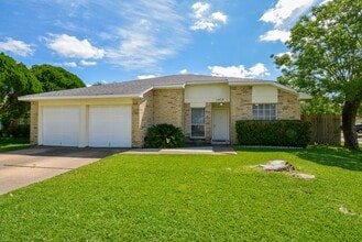 Building Photo - 1910 Crosscoach Ln