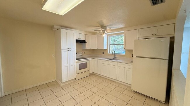 Foto del edificio - 2658 61st Ave N
