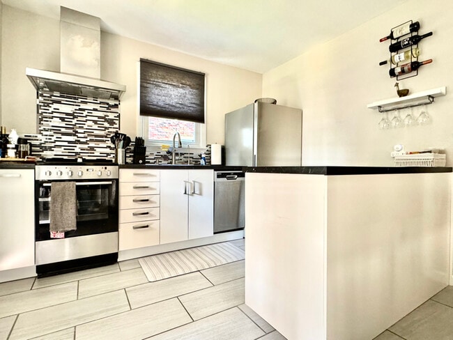 Photo - 1804 28th Ave N House