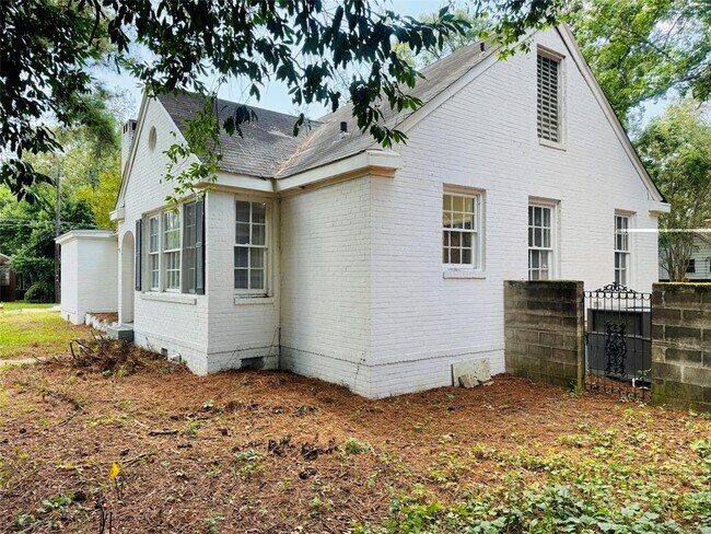 Building Photo - 603 Federal Dr