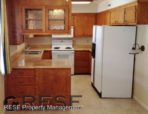 Building Photo - 519 S 400 E