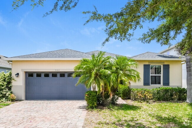 Building Photo - 3165 Bayou Ln