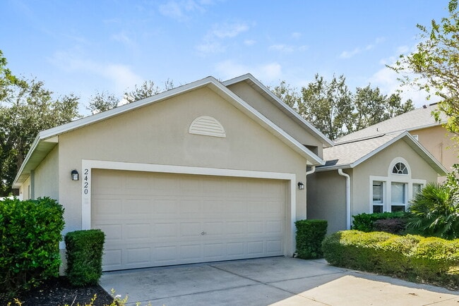 Building Photo - 2420 Tealwood Circle
