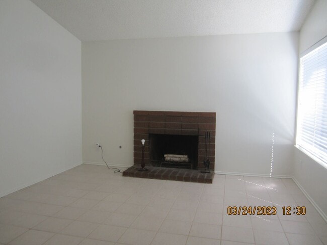 Building Photo - 4 br, 2 bath House - 7191 ALTA LOMA WAY