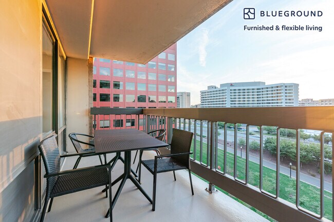 Foto del edificio - 1515 Richmond Hwy