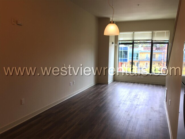 Building Photo - 1225 Railroad Ave