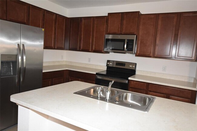 Foto del edificio - 151 Joshua Dr