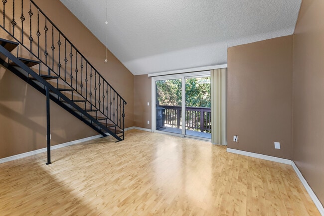 Building Photo - 7150 Carlson Cir