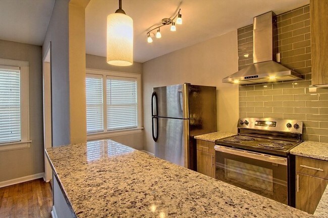 Foto del edificio - 1294 Piedmont Ave NE