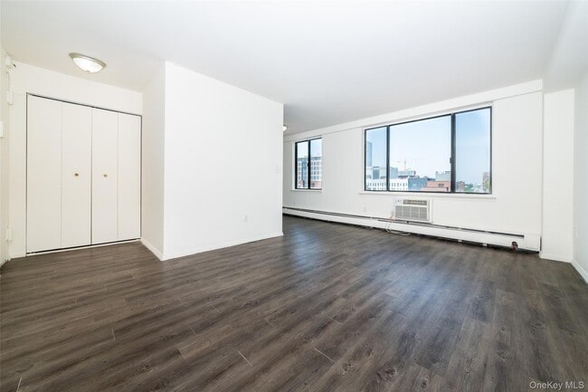 Foto del edificio - 7 Lake St