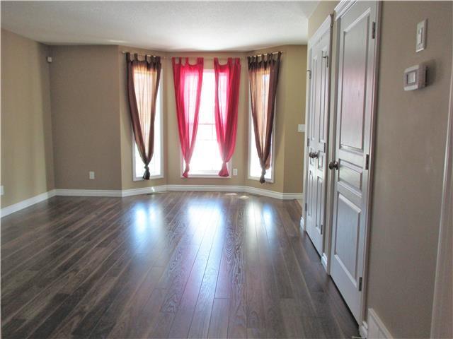 Building Photo - 3 bedroom in Grande Prairie AB T8W 0C8