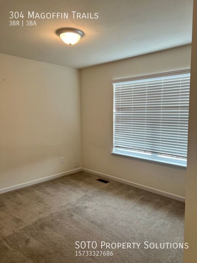 Building Photo - A must see 3 bedroom and 3 bath home!!!! S...