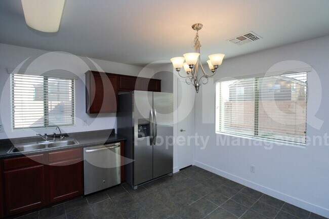 Building Photo - 5849 E Desert Spoon Ln