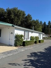 Building Photo - 3996 Dry Creek Rd