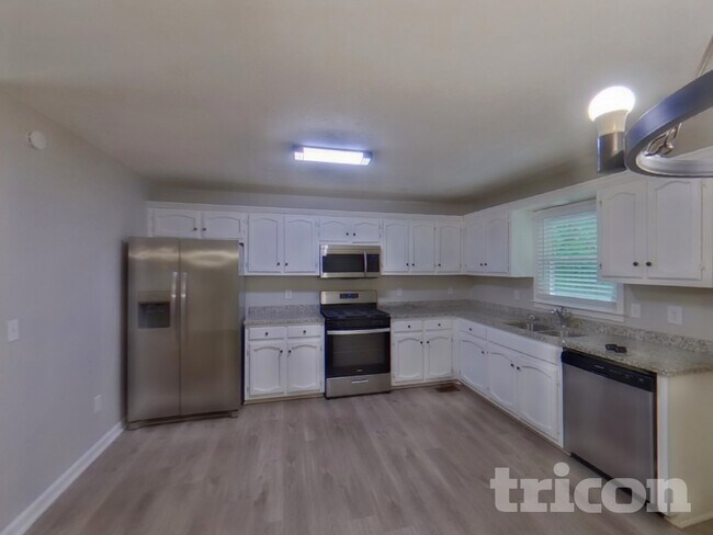 Foto del edificio - 117 Fawn Cir