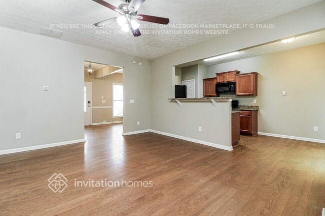 Building Photo - 721 Mountain Laurel Dr