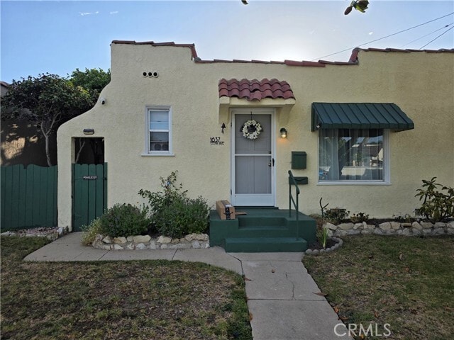 Building Photo - 1637 Cota Ave