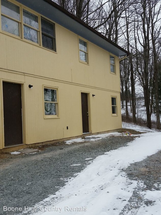 183 Grandfather Vis, Boone, NC 28607 Condo for Rent in Boone, NC