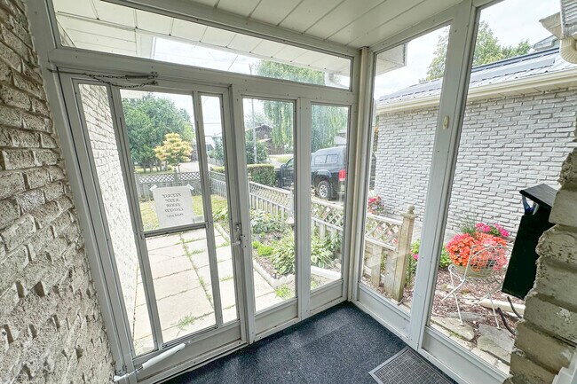 Building Photo - Excellent 3-Bedroom Whole Home for Rent in...