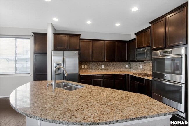 Building Photo - 481 N Jackson Gap Way