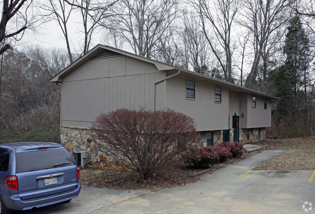 Primary Photo - 8909-8919 Fox Lonas Rd