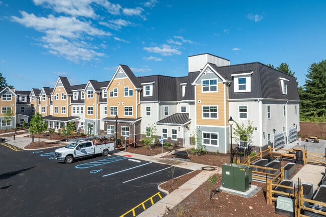 Building Photo - The Landing at Skillman Place