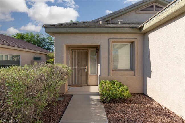 Building Photo - 10991 Pumpkin Ridge Ave